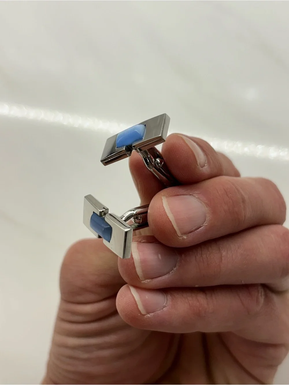 Geoffrey Beene Silver Tone Blue Inlay Rectangular Cufflinks w/ Wood Box